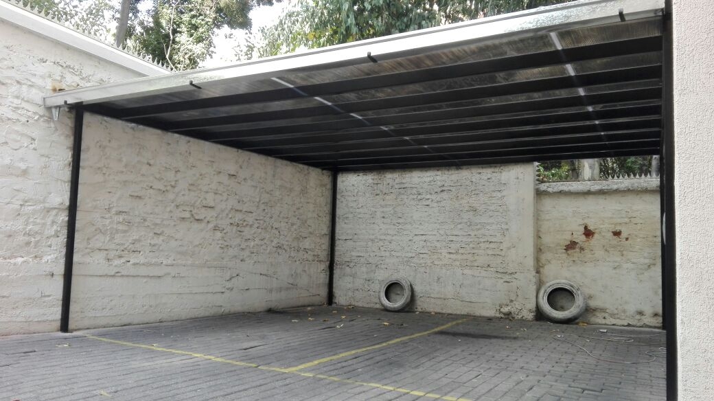 COBERTIZOS PARA VEHÍCULOS